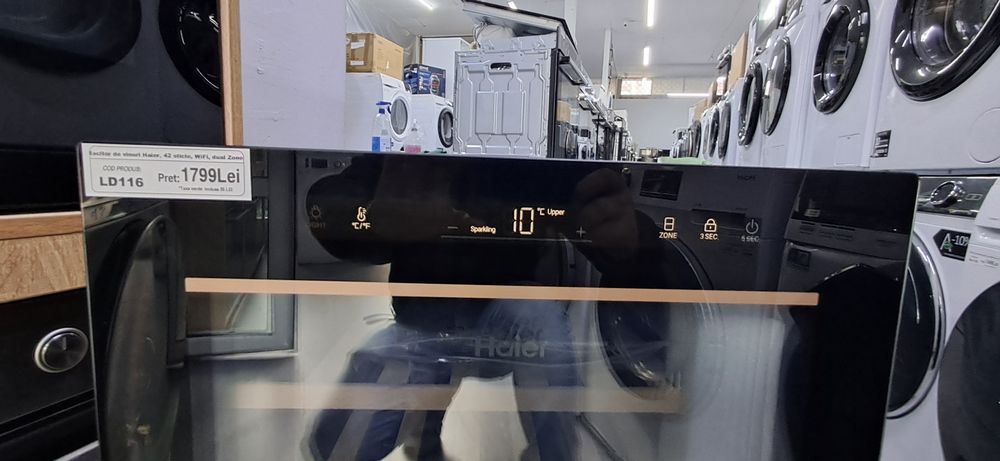 Racitor de vinuri Haier HWS42GDAU1, 42 sticle, WiFi, LED, 2 zone LD116