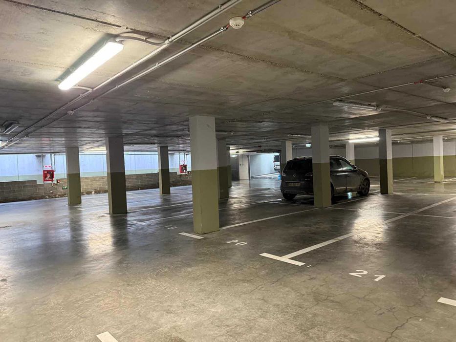 Loc Parcare Subteran Ateneo