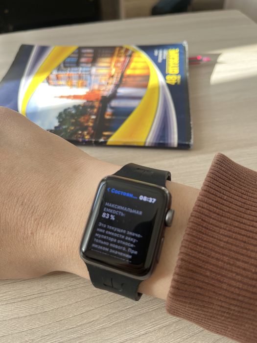 Продам айфон 13 128гб 77акб+ эпл воч 3 83акб