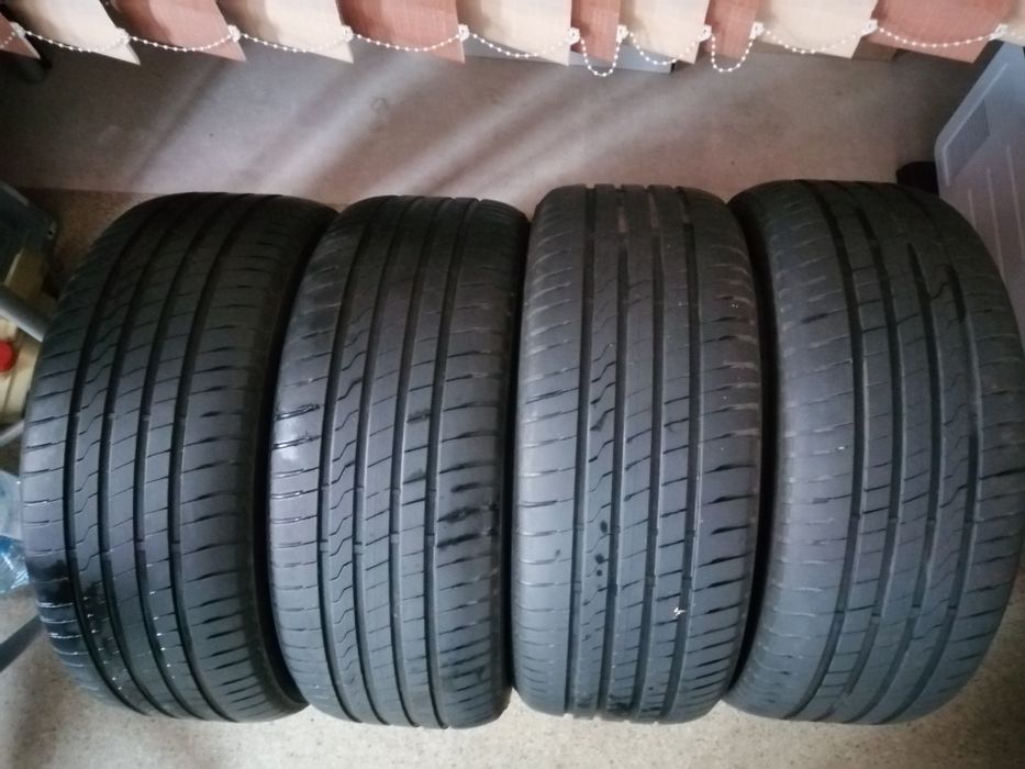 Anvelope Firestone vara 225/50/17 98y