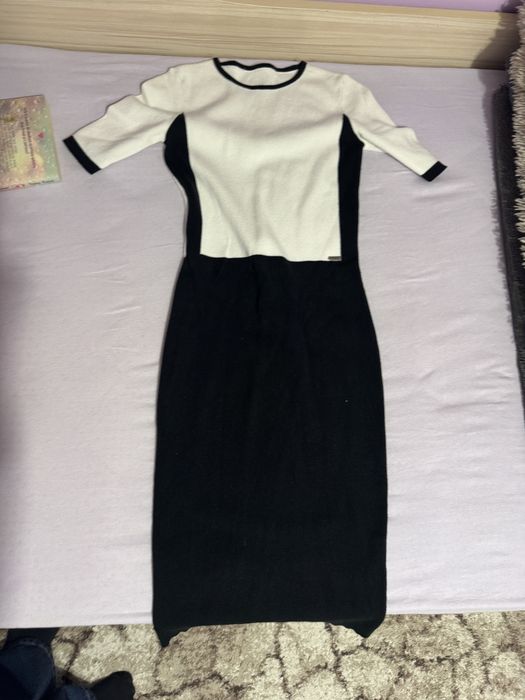 Zara and Dika -dress