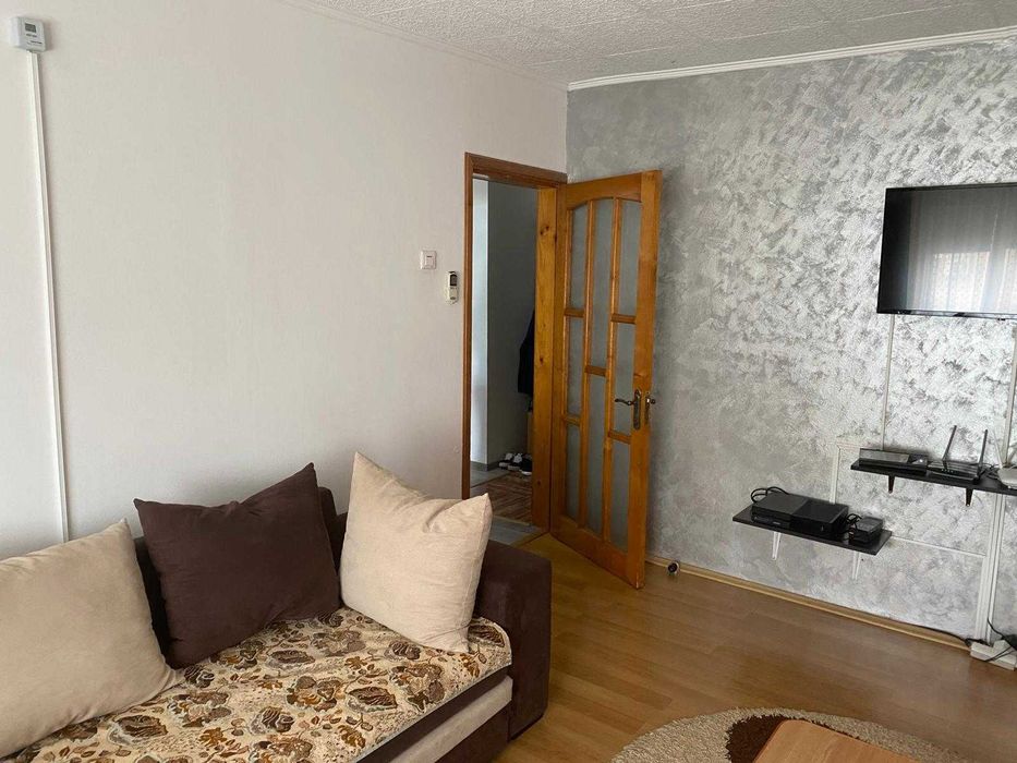 Apartament 2 camere, decomandat, oraș Călărași, jud. Călărași