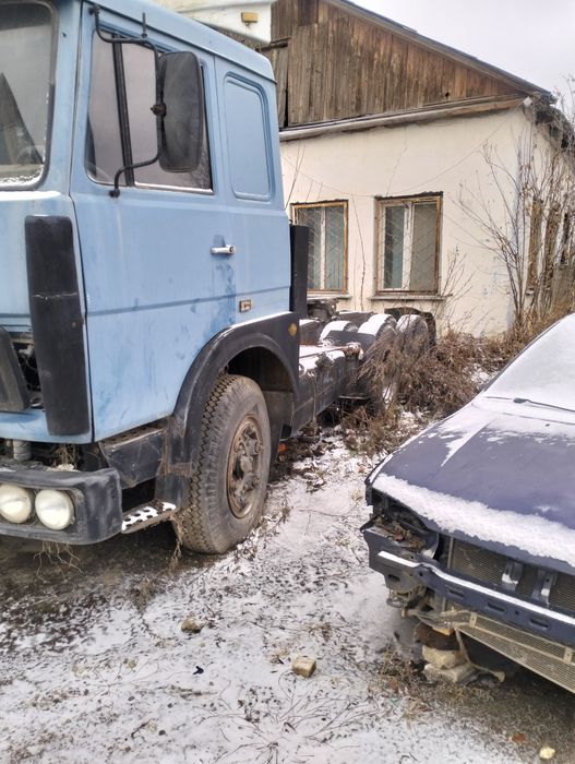 МАЗ марка64229 год выпуска 90год