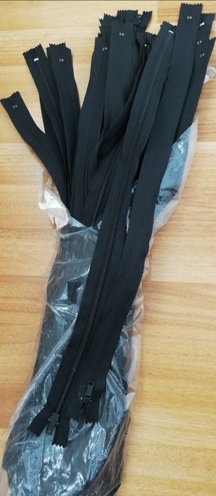 Fermoare cu un cursor