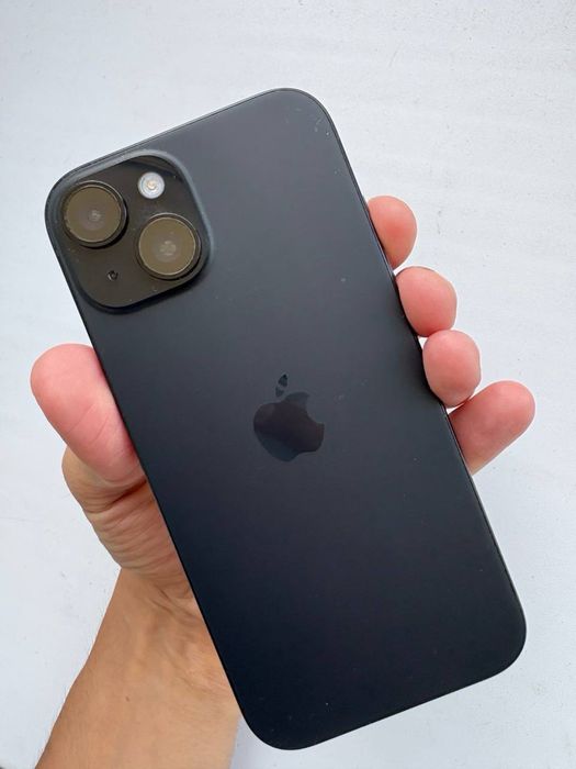 Продам Iphone 15 - 128 GB