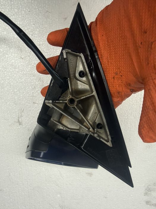 oglinda dreapta vw passat b5 sau b5,5 cu incalzire cod 3B0 857 934