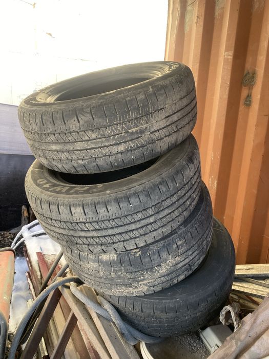 Продам шины летние комплект