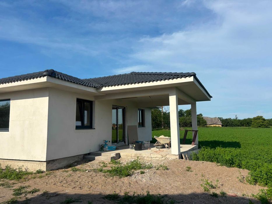 Casă în Amați,com.Păulești