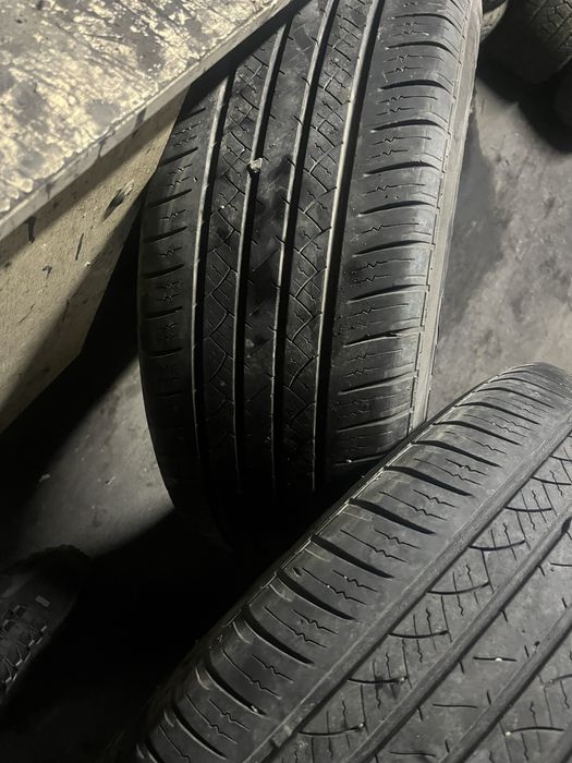 Резина летняя 255/60 R18