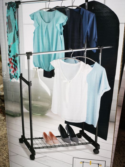 Щендер за дрехи - немски