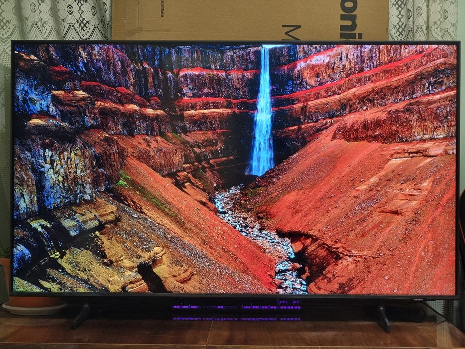 SMART Телевизор / Samsung - 50" - QLED , 4K , HDR10+ , DolbyAudio