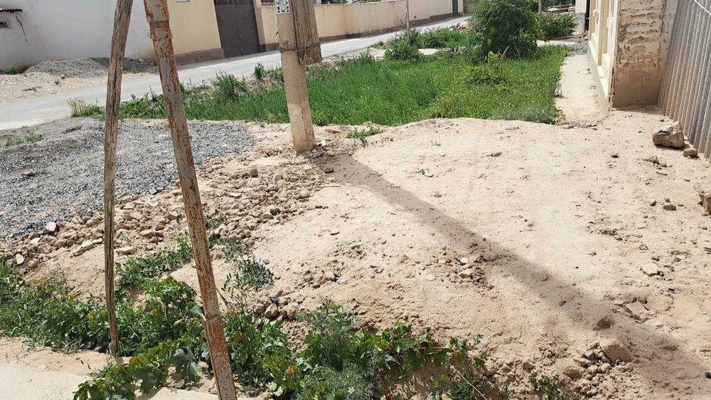 Bo'sh turgan 8 sotox tomorqa sotiladi