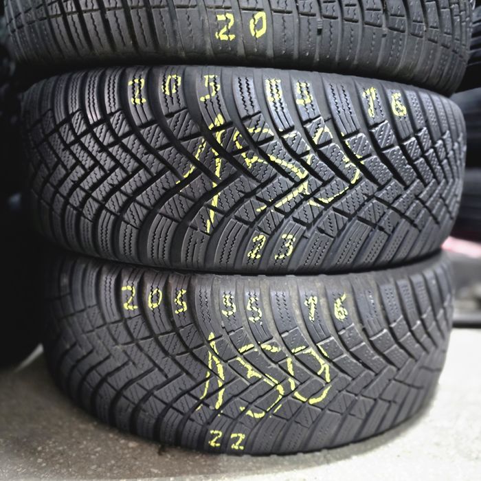 2x 205/55/16 M+S HANKOOK 2022 Stare excelentă