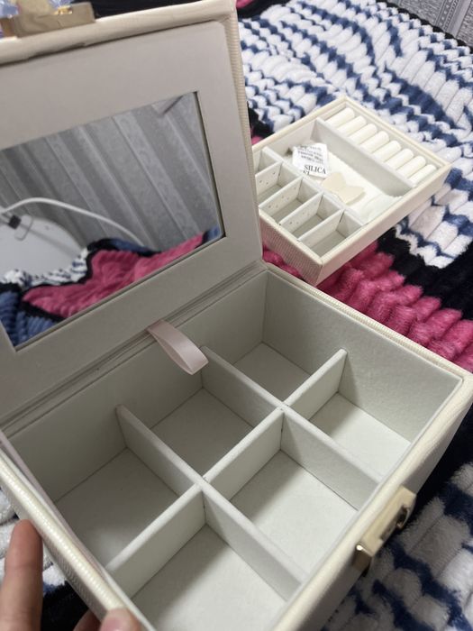 Сумка шкатулка для украшений