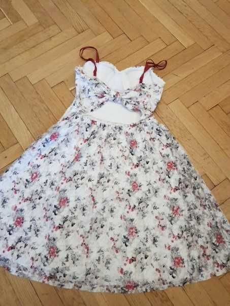 Rochita super draguta pentru varsta de 13-15 ani