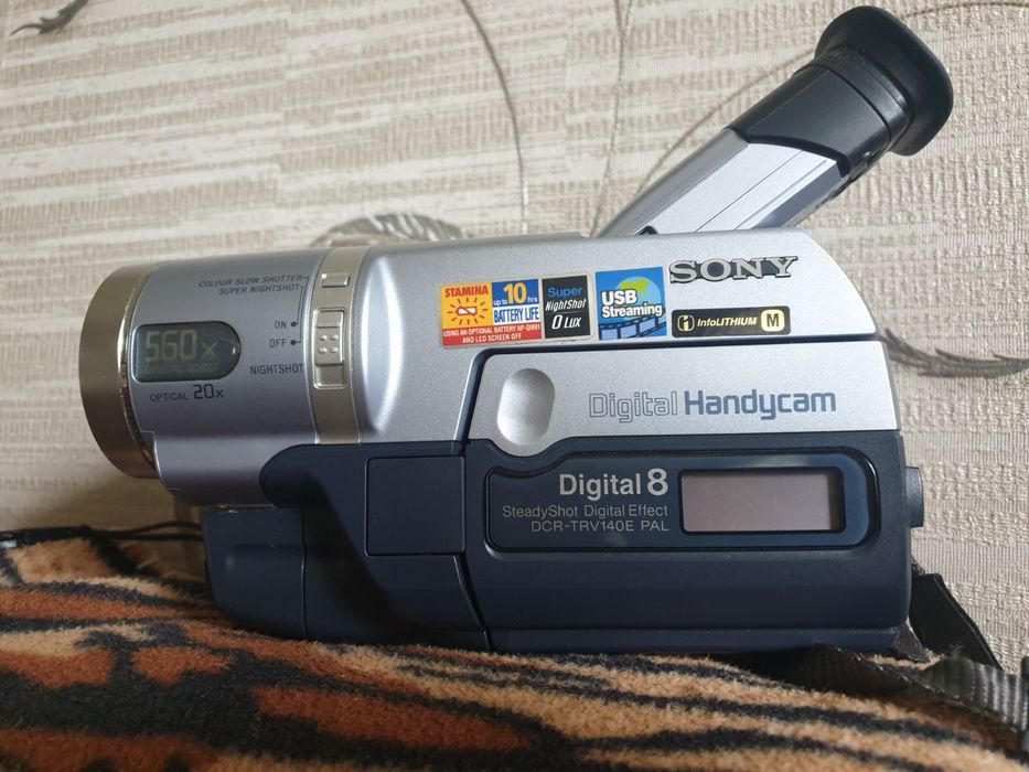 Sony Digital 8 DCR-TRV140E