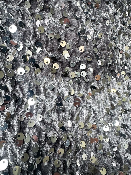 Нова къса тъмно сива рокля с пайети