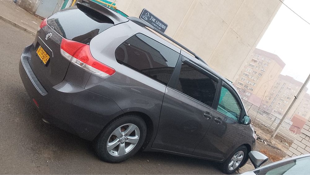 Toyota Wish, 7 орындық, автомат