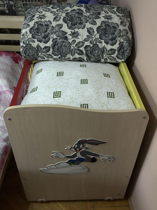 Кровать детская с матрасом