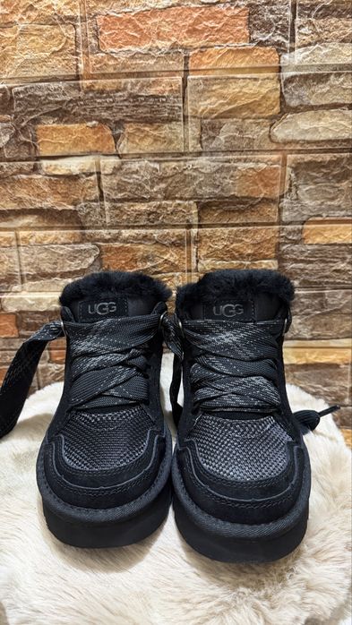 UGG Lowmel, Nou cu etichetă, mărimea 38