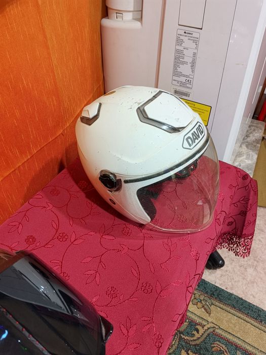 Продам два шлема