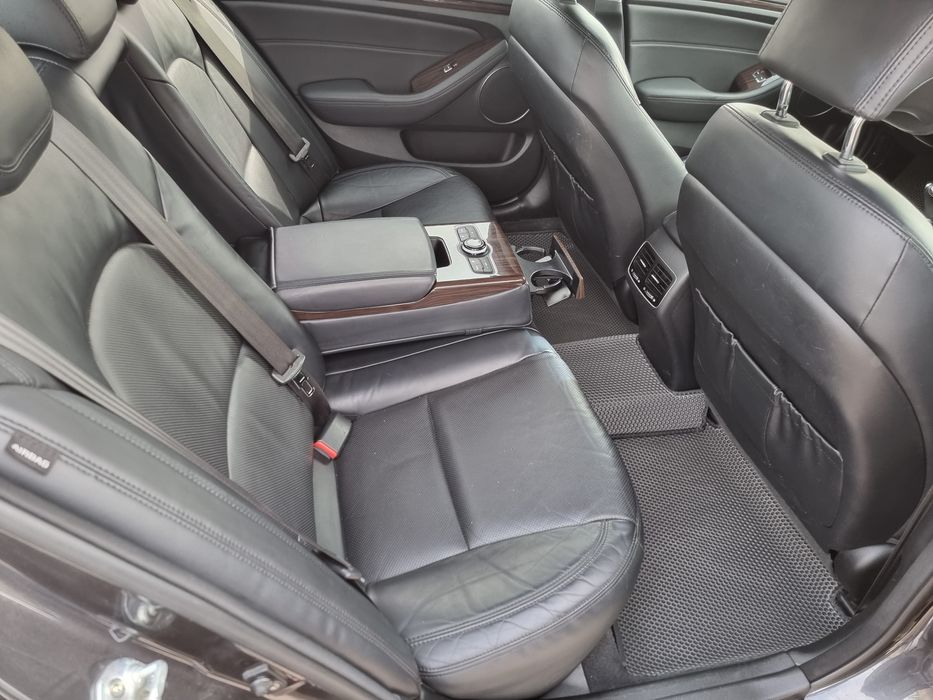 Продам автомобиль Kia K7