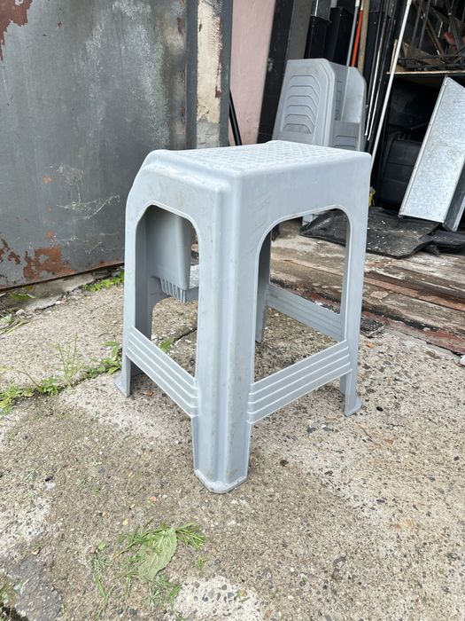 Продам табурет стремянку