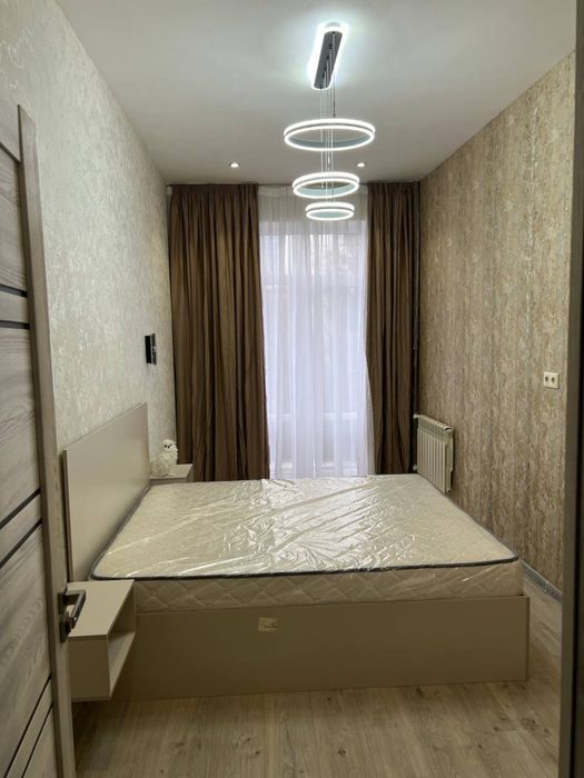 Мирзо- Улугбекский р-н. Продается двухкомнатная квартира