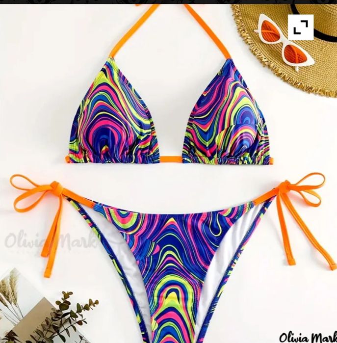 Продавам различни модели бански в две части