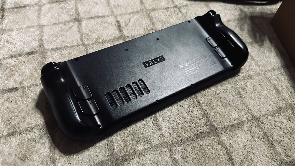 Продам SteamDeck LCD 1 TB