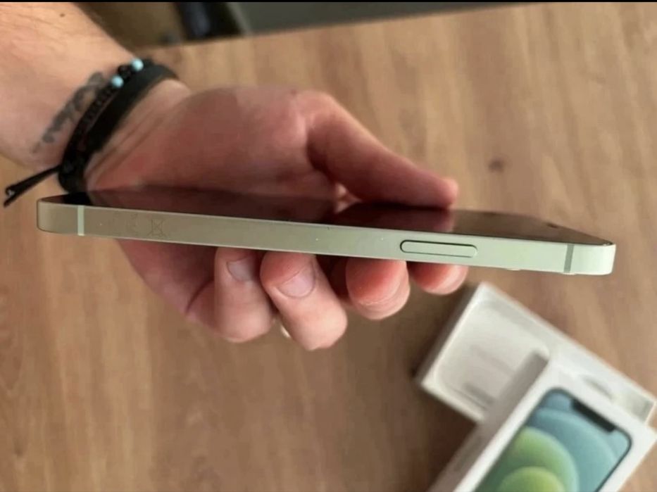 Iphone 12 64 gb 78% sanatatea bateriei