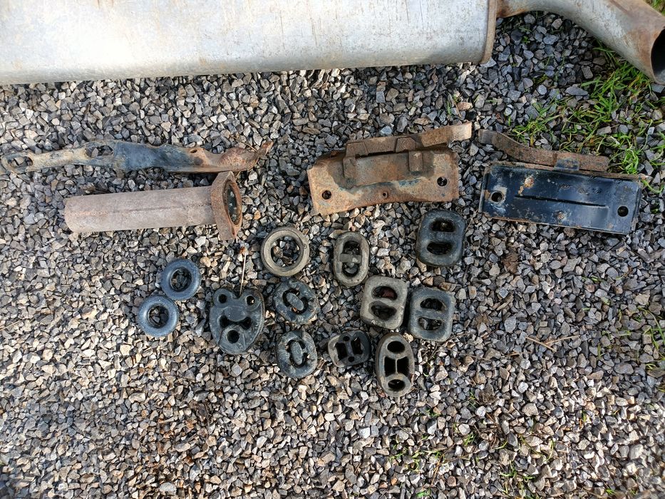 Части за Мерцедес 124