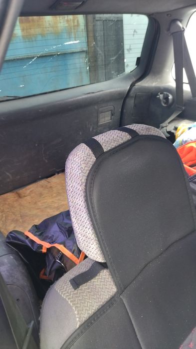 Продам Мицубиси Спейс вагон