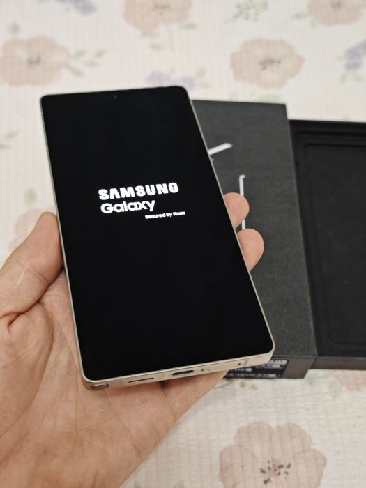 Samsung S25 Ultra 512Gb без ремонта