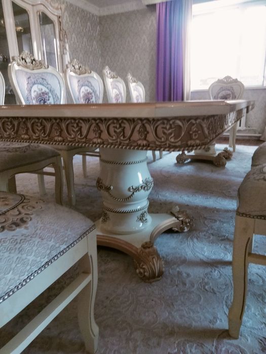 Продам диван с креслами