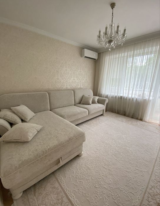 Диван 3040см угоовой с бельевым ящиком