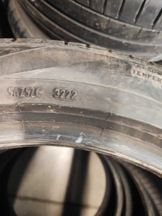 4бр. летни гуми 255/45/19 Pirelli