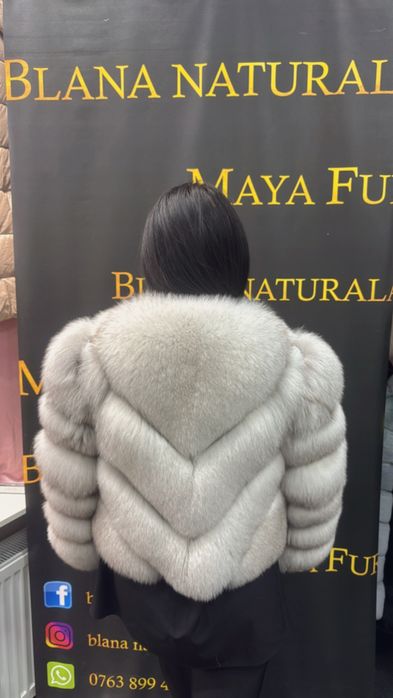 Haina din blana naturala premium, model in V