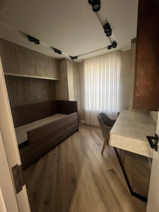 Аренда Ц1 4/3/4 срочно евро люкс