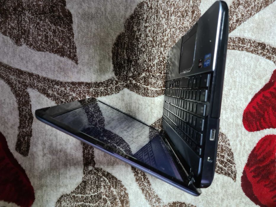 Laptop Toshiba Satellite L855  I7 6gb 500gb