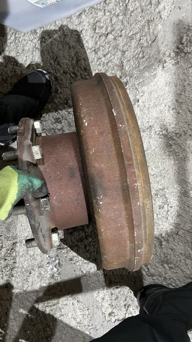 Ступица передняя с барабаном ЗИЛ-130