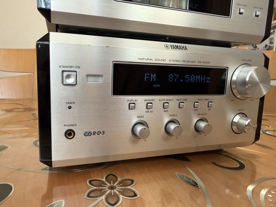 Yamaha RX-E400 CDX-E400