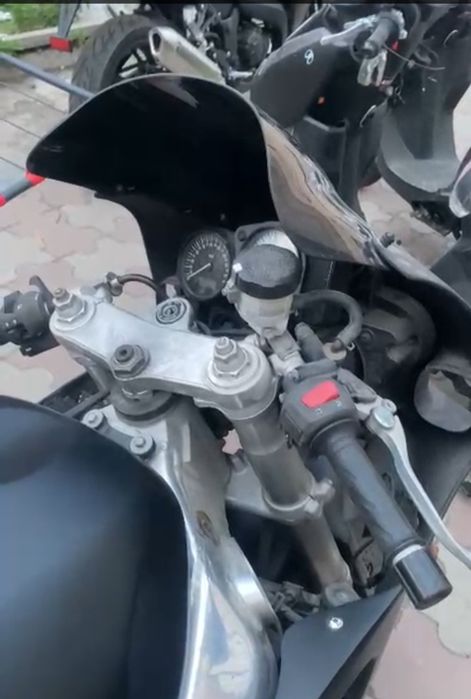 ПродамSuzuki GSX-R  700 куб