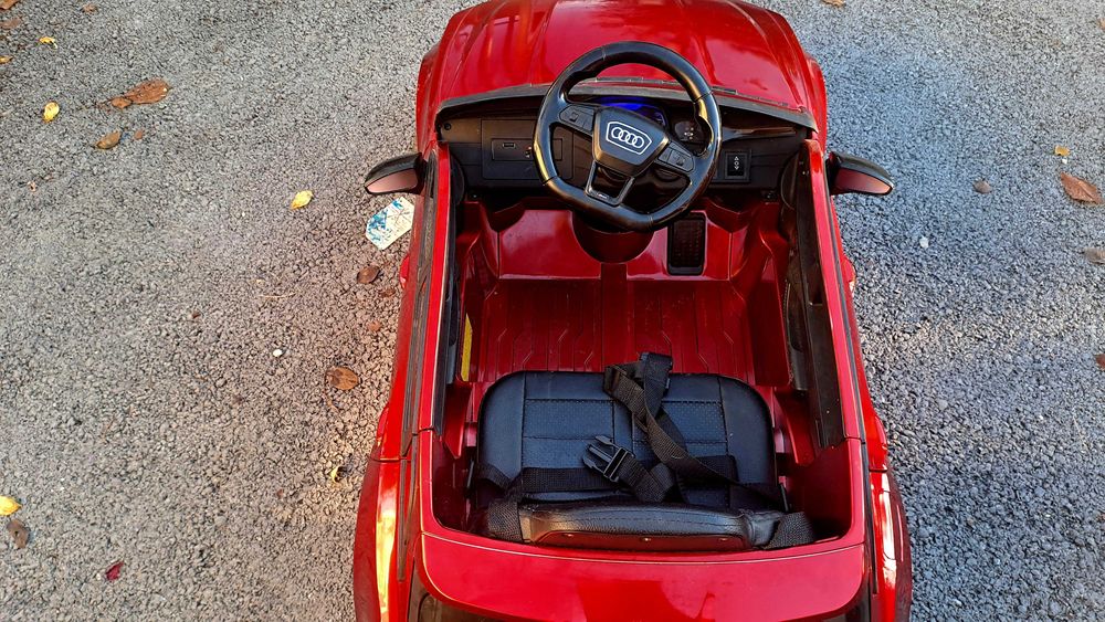 Детски акумулаторен джип Ауди с 4х4