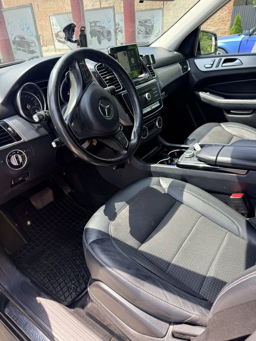 Vand mercedes Gle 250 inmatriculat