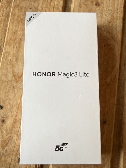 Vând telefon HONNOR MAGIC 8 LITE