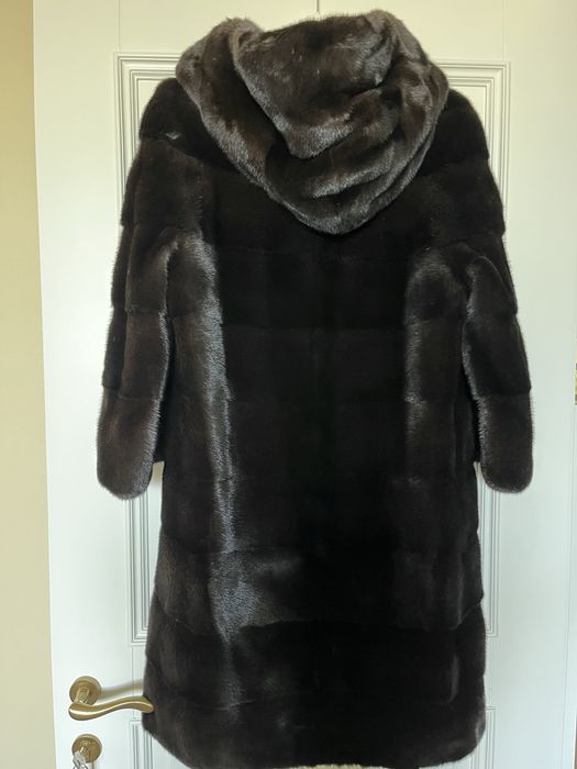 Продам норковую шубу EGO