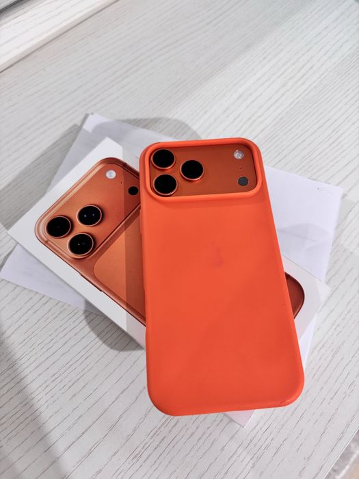 iPhone 17 Pro Max с гарантией на год