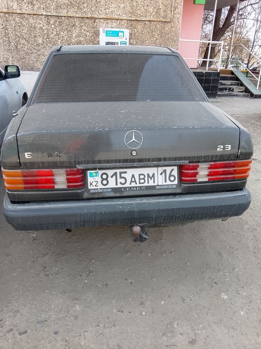 Продам Мерседес 190.