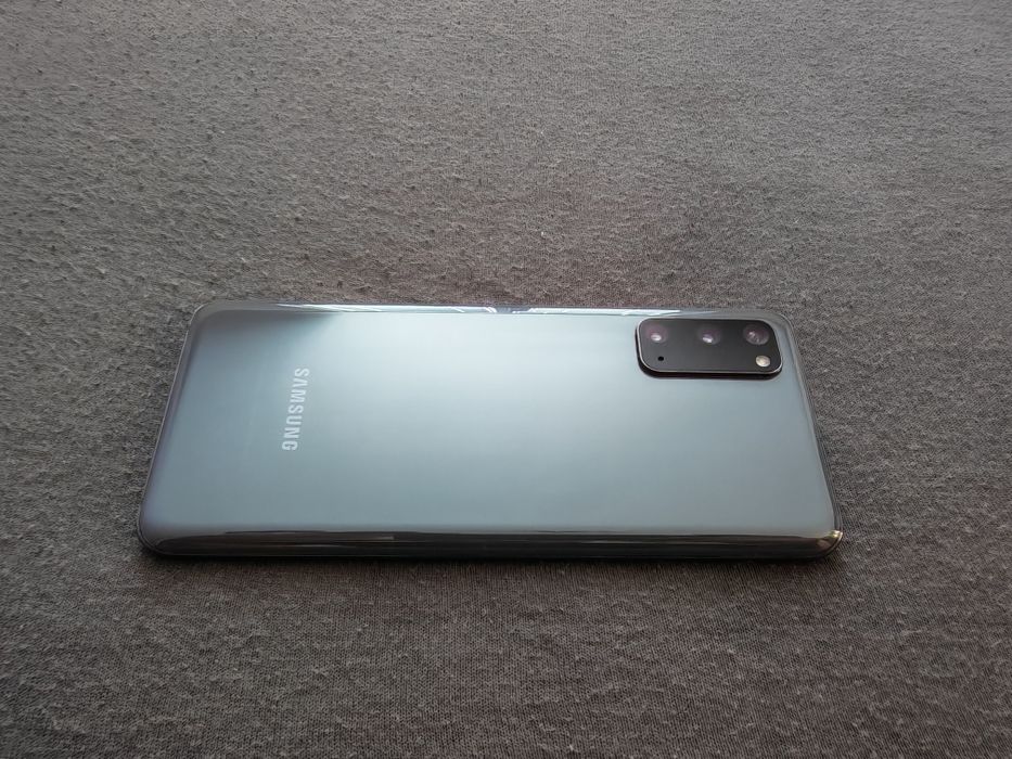 Samsung s20 с нова оригинална батерия